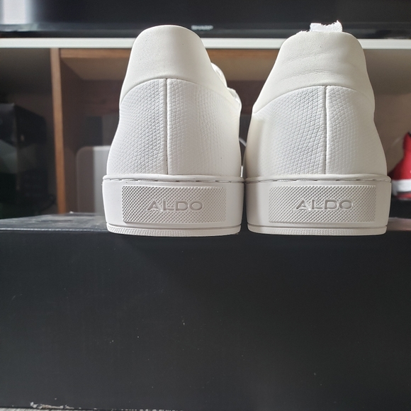 ALDO Men's white sneakers - Picture 3 of 4